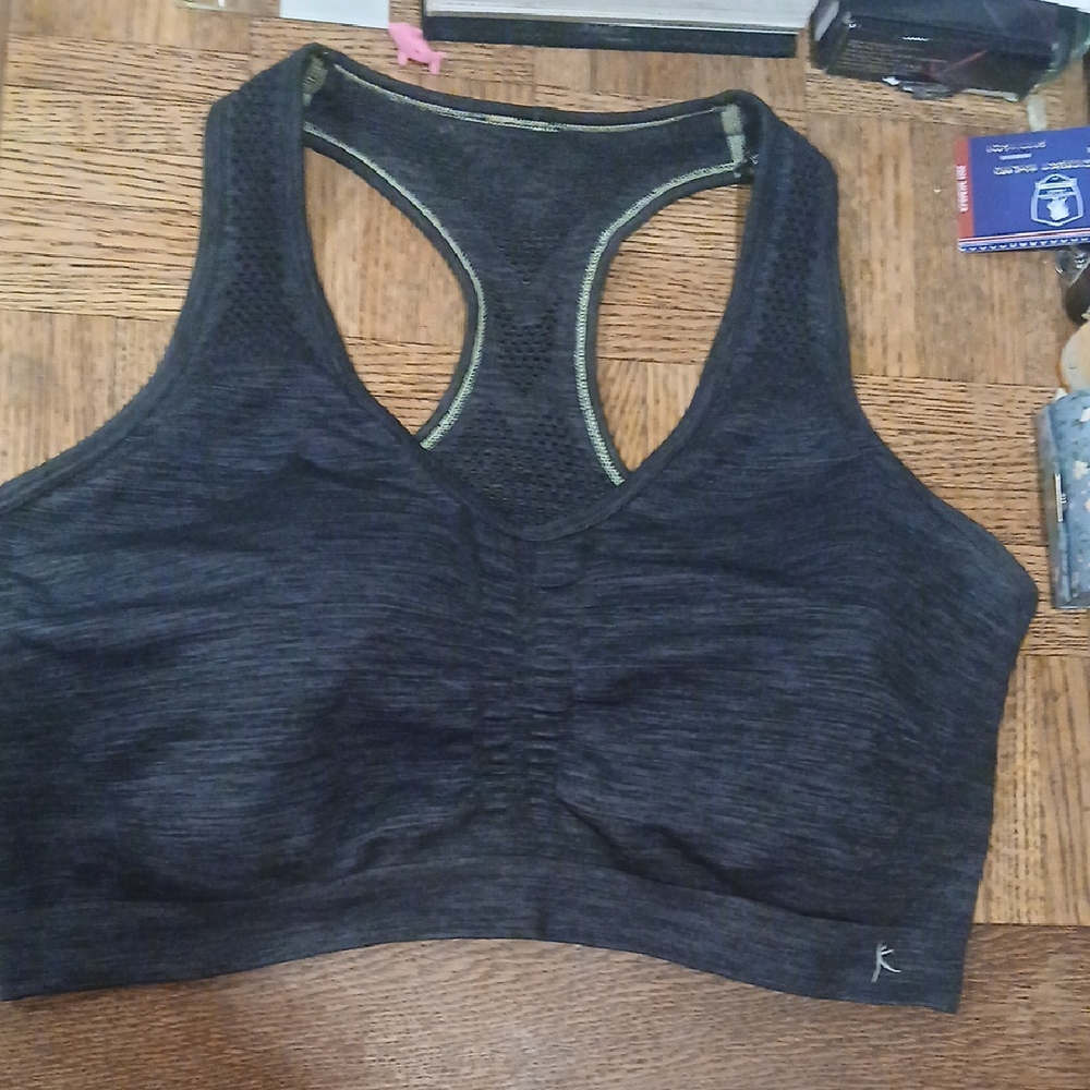 Danskin Now Black Sports Bra Moisture-Wicking Supportive